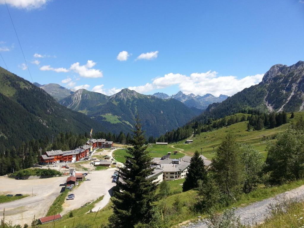 Ar Mountains Lodge Villachiara Branzi Buitenkant foto