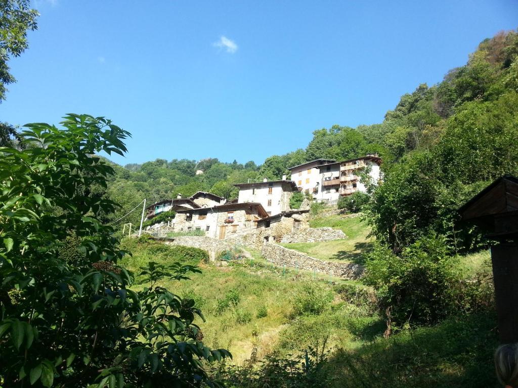 Ar Mountains Lodge Villachiara Branzi Buitenkant foto